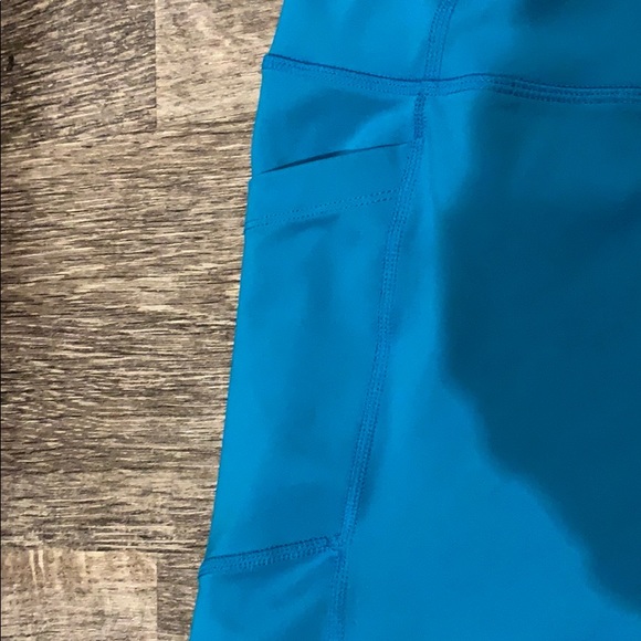 Blue Avia leggings size 8-10 - Picture 2 of 4